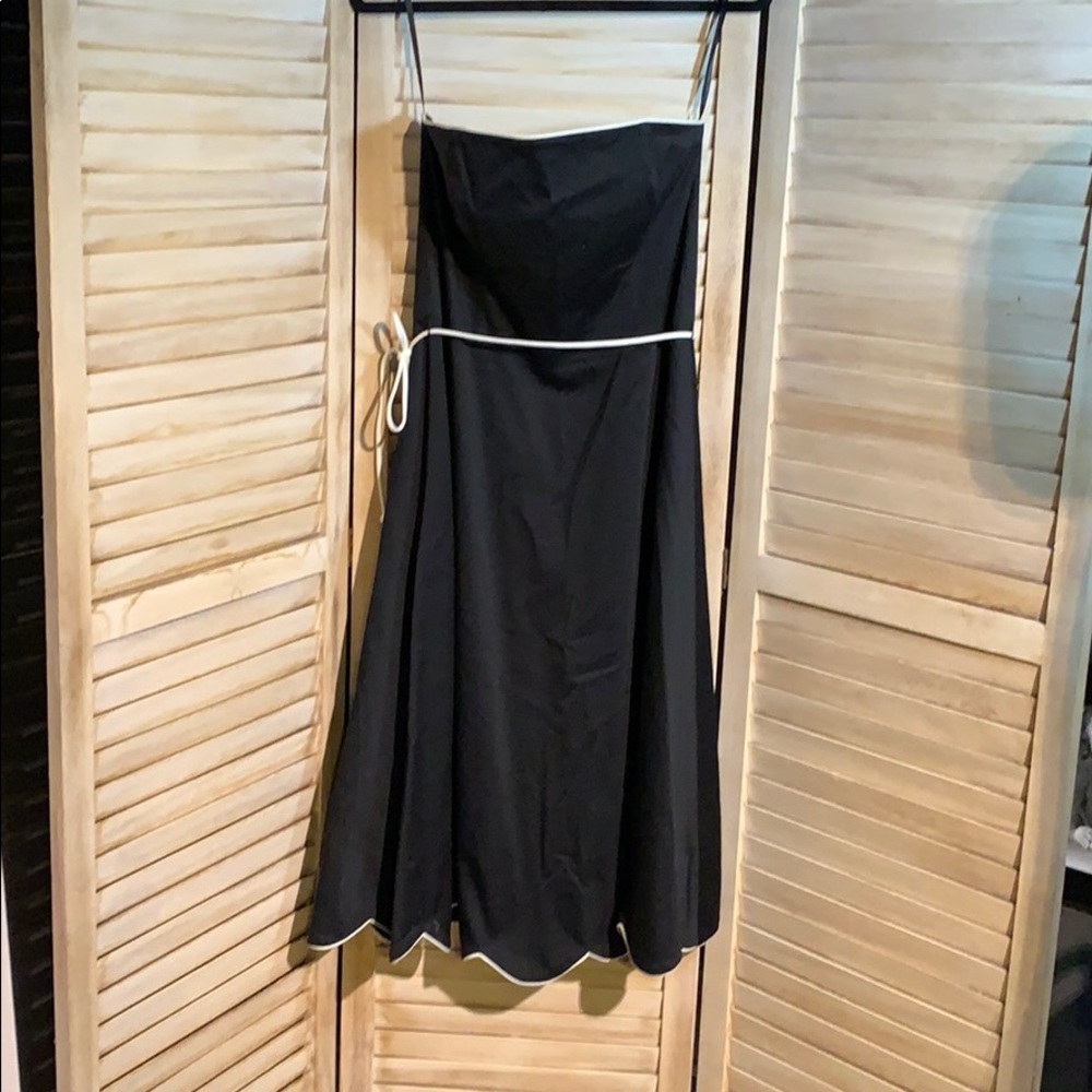 Strapless dress